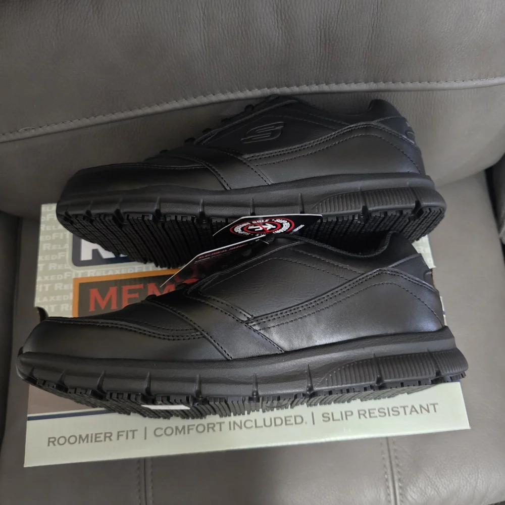 Skechers Women's Black Slip Resistant Shoes - Picture 3 of 6